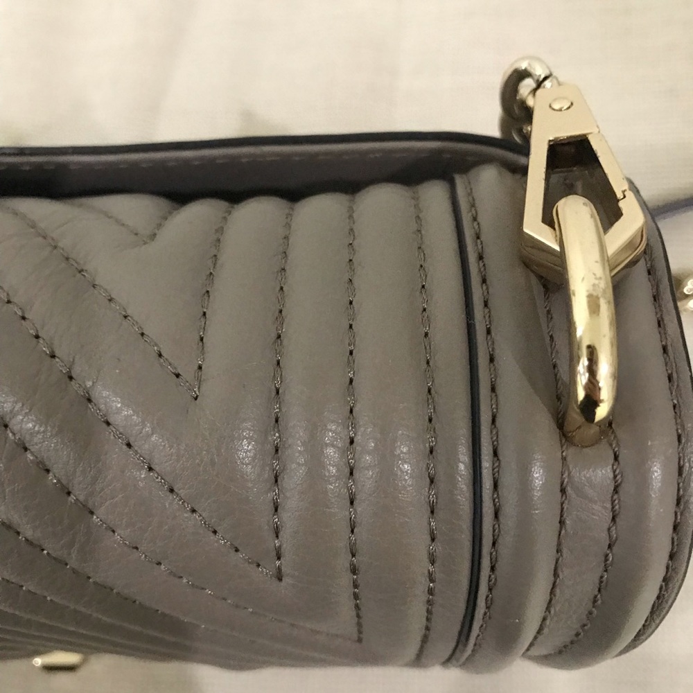 Rebecca Minkoff Geo Love Medium Chevron Crossbody Bag Gray/Taupe/Mushroom - Picture 5 of 14